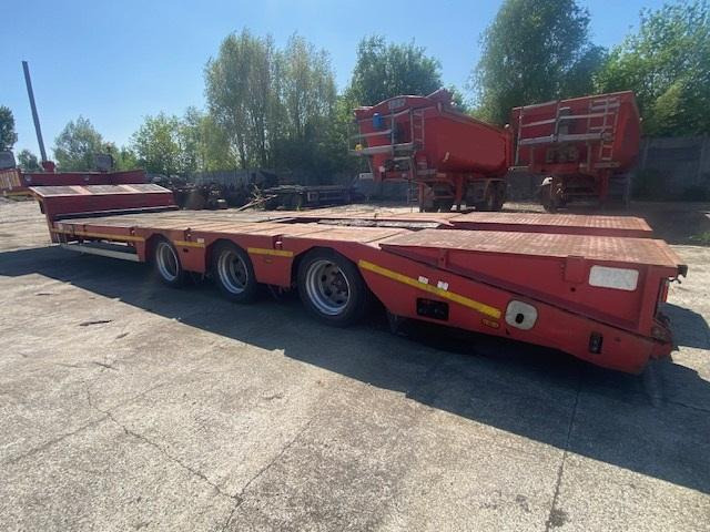 Trax 3 ESSIEUX - Semi-remorque surbaissé: photos 2 Trax 3 ESSIEUX - Semi-remorque surbaissé: photos 2