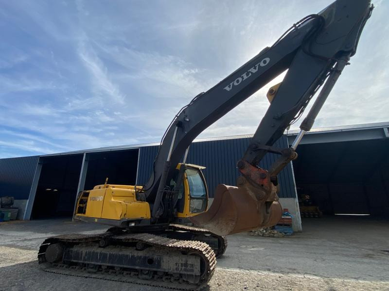 Volvo EC210 LC - Pelle sur chenille: photos 2 Volvo EC210 LC - Pelle sur chenille: photos 2