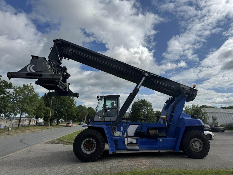 Kalmar DRF450-60S5K - Reach stacker: photos 2 Kalmar DRF450-60S5K - Reach stacker: photos 2