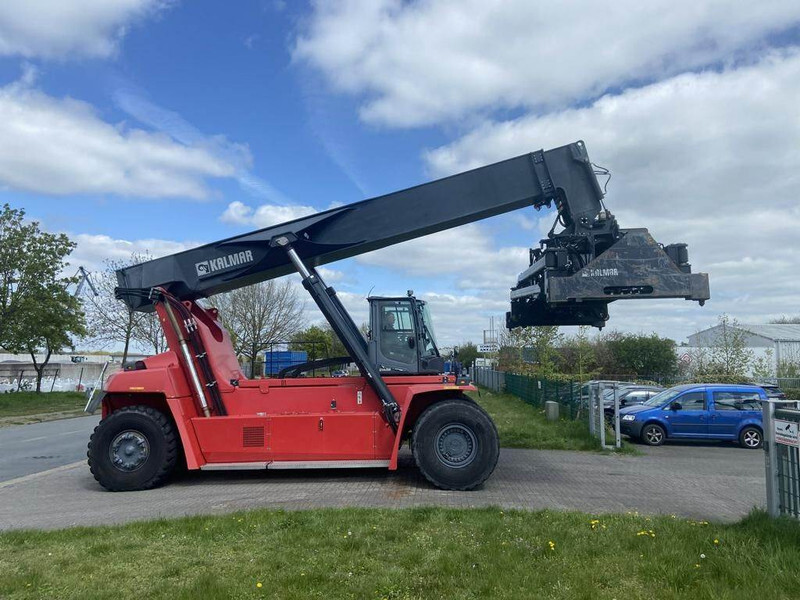Kalmar DRG450-60C5 - Reach stacker: photos 1 Kalmar DRG450-60C5 - Reach stacker: photos 1