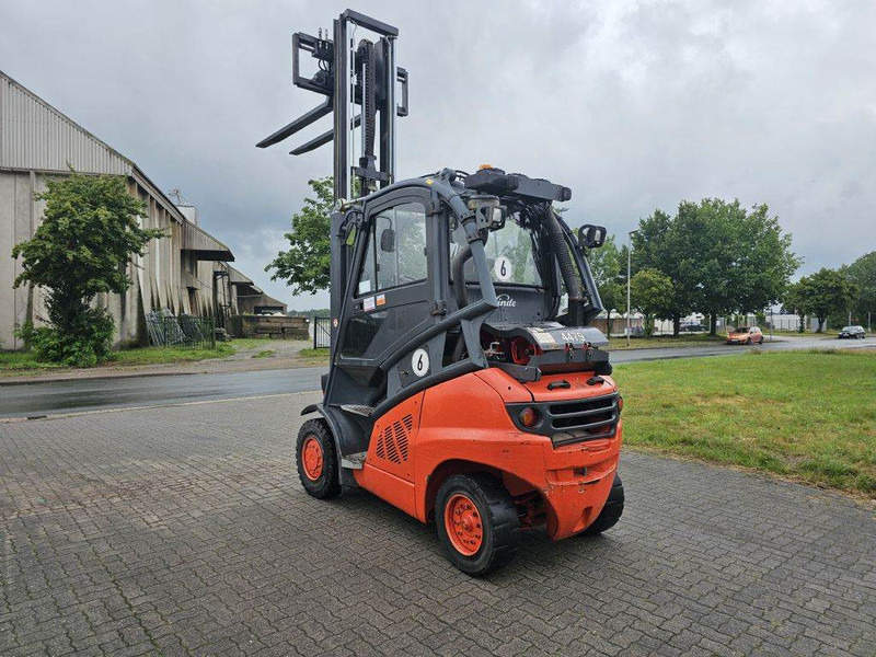 Linde H40T - Chariot élévateur à gaz: photos 5 Linde H40T - Chariot élévateur à gaz: photos 5