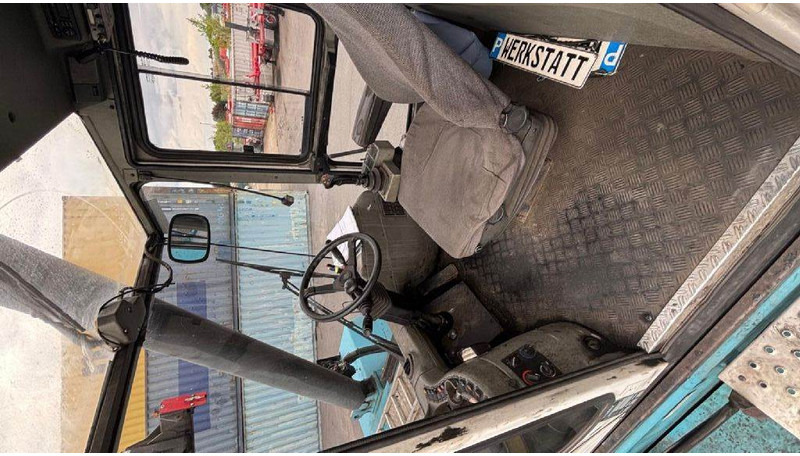 SMV SC4127TA5 - Reach stacker: photos 2 SMV SC4127TA5 - Reach stacker: photos 2