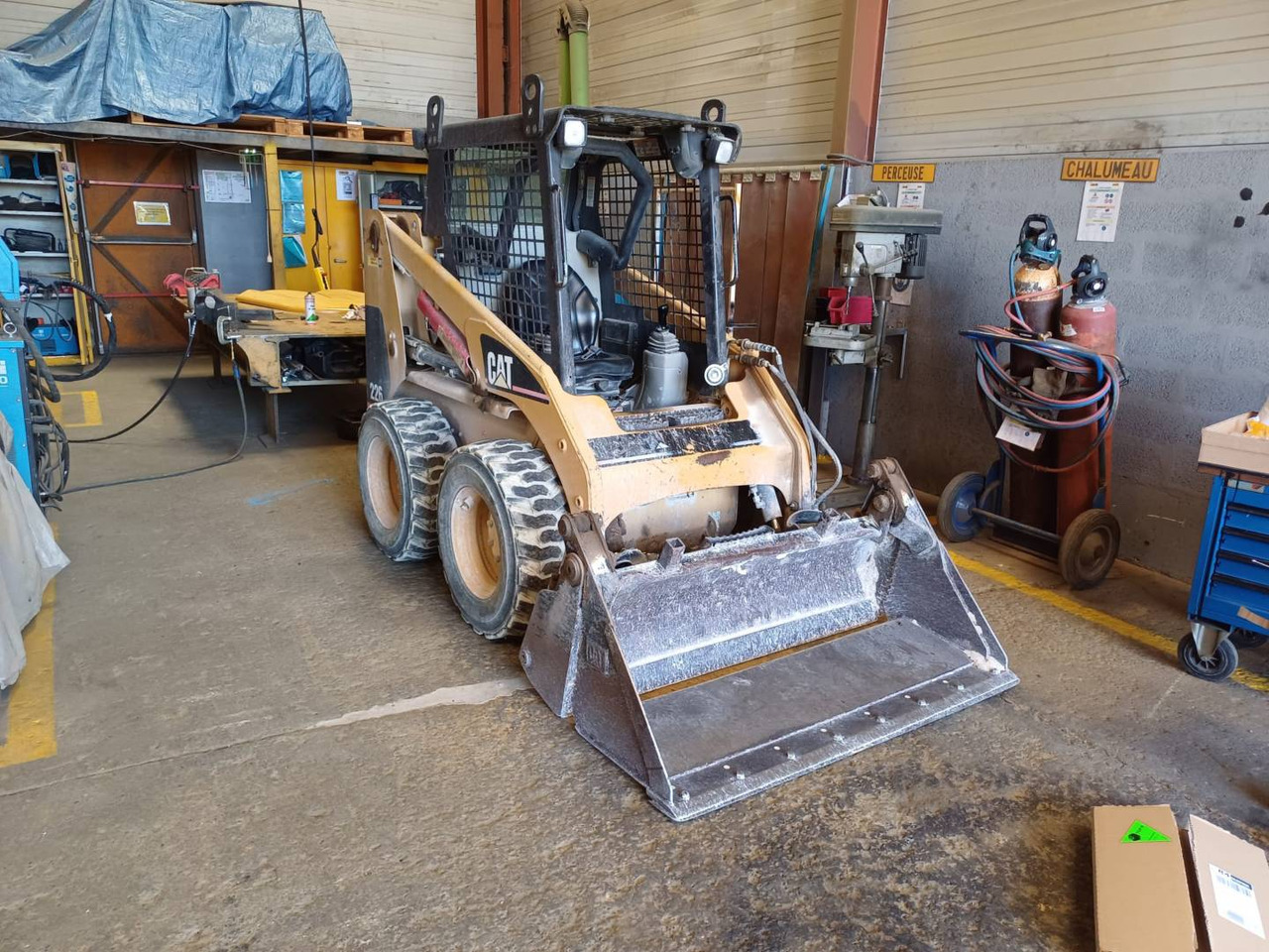 CAT 226 - Mini chargeuse: photos 3 CAT 226 - Mini chargeuse: photos 3