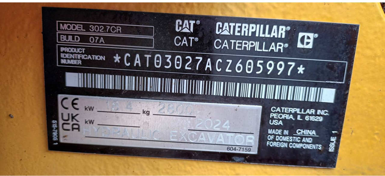 Pelle sur chenille CAT 302.7: photos 6