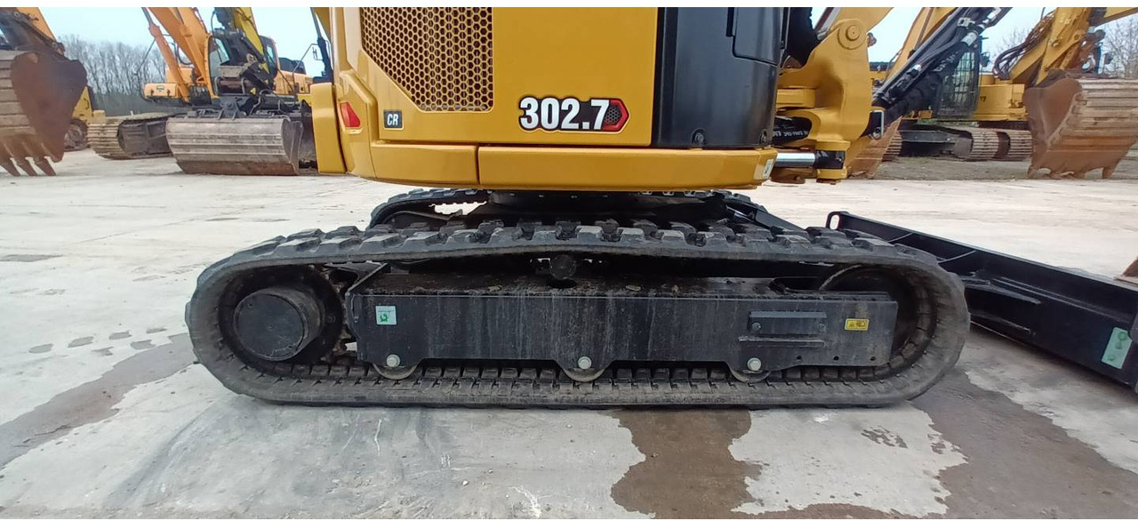 Pelle sur chenille CAT 302.7: photos 27