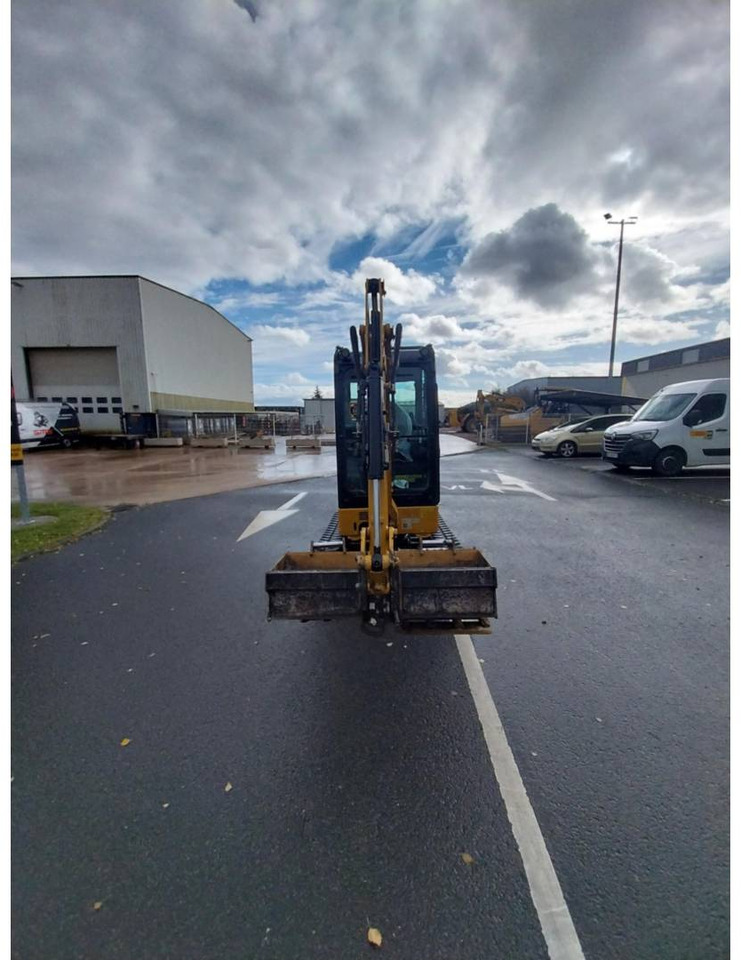 Pelle sur chenille CAT 302: photos 14 Pelle sur chenille CAT 302: photos 14