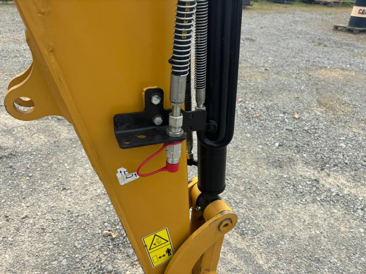 Pelle sur chenille CAT 305: photos 17