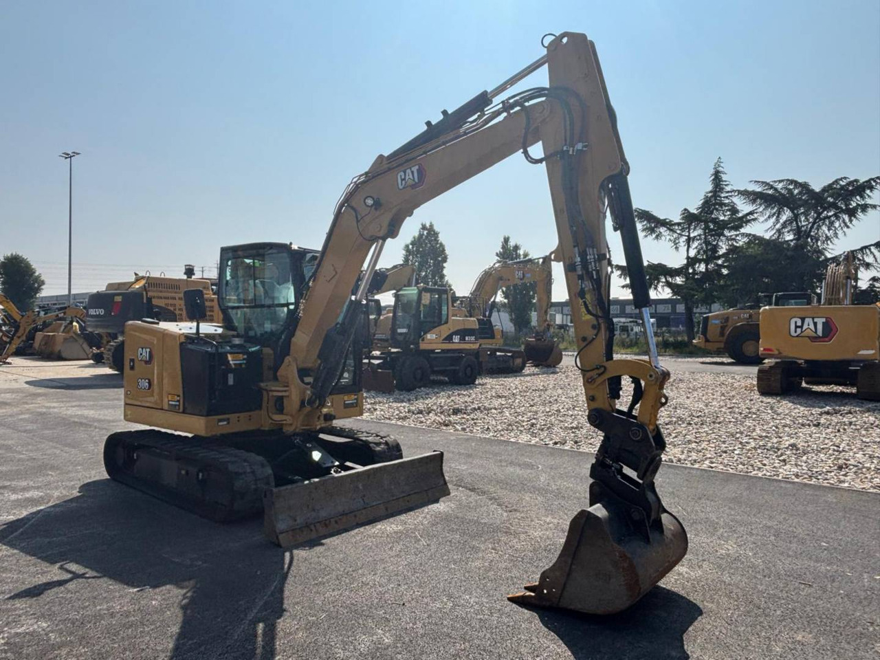 CAT 306 CR - Pelle sur chenille: photos 1 CAT 306 CR - Pelle sur chenille: photos 1