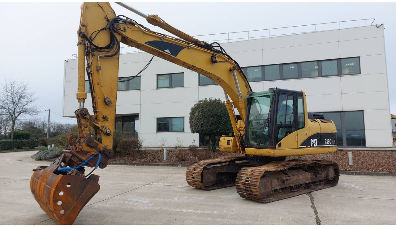 CAT 319C - Pelle sur chenille: photos 1 CAT 319C - Pelle sur chenille: photos 1