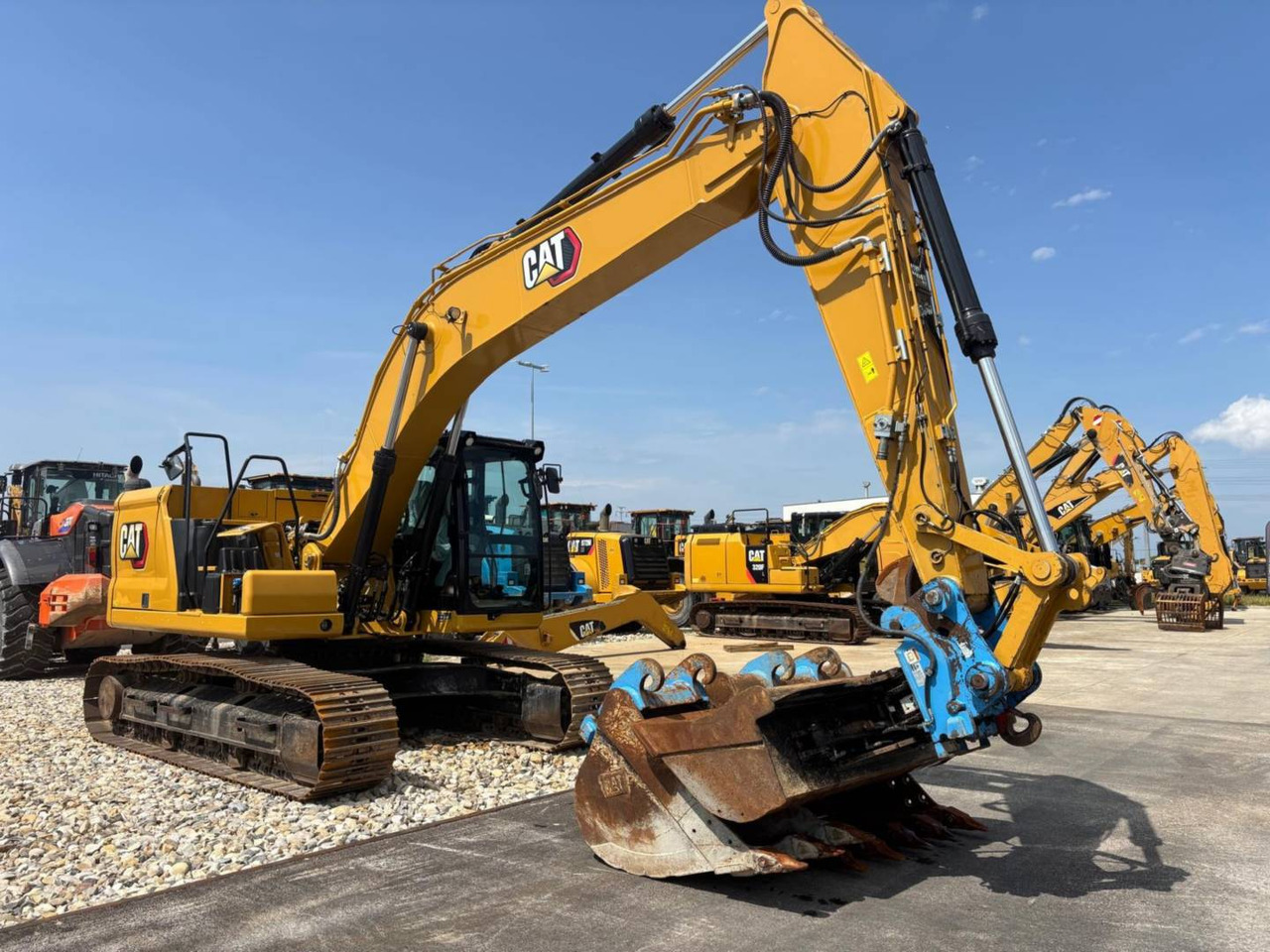 CAT 320 GC - Pelle sur chenille: photos 1 CAT 320 GC - Pelle sur chenille: photos 1