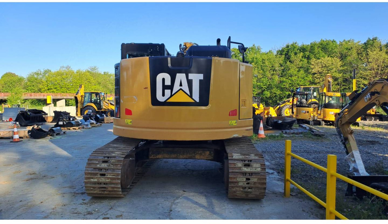 CAT 325F CR - Pelle sur chenille: photos 4 CAT 325F CR - Pelle sur chenille: photos 4