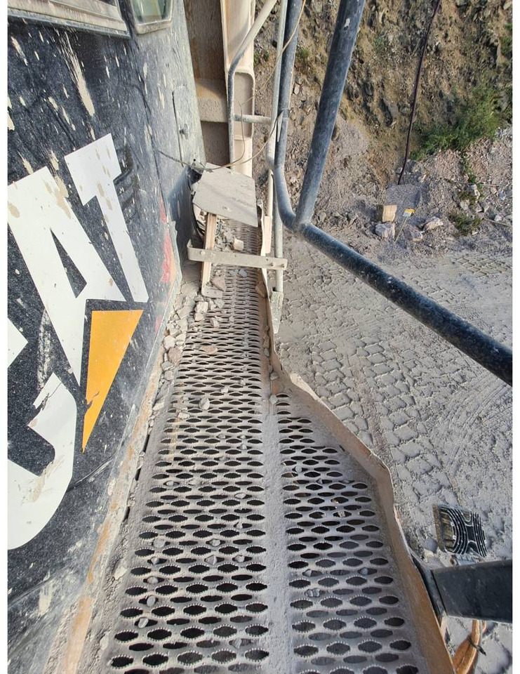 Crédit-bail CAT 777G CAT 777G: photos 6