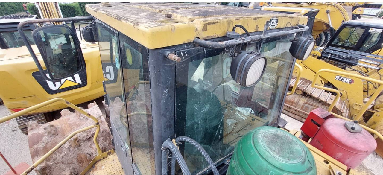 CAT 826G - Bulldozer: photos 5 CAT 826G - Bulldozer: photos 5