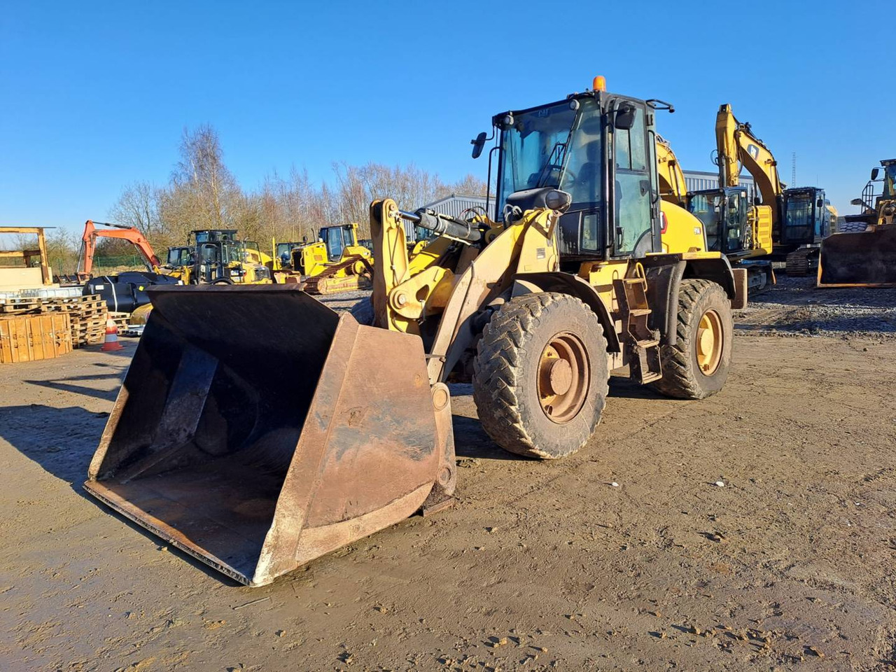 CAT 914 - Chargeuse sur pneus: photos 2 CAT 914 - Chargeuse sur pneus: photos 2