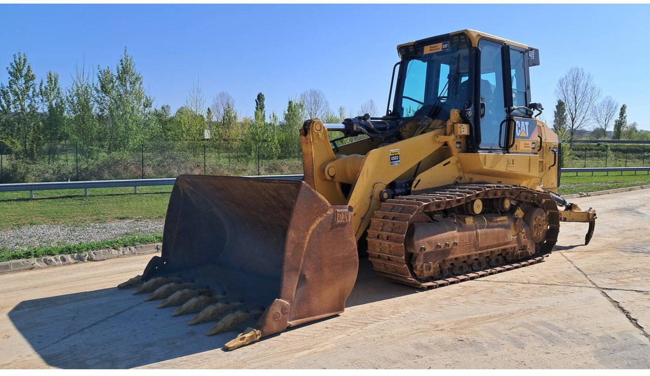 CAT 963K - Chargeuse sur chenilles: photos 1 CAT 963K - Chargeuse sur chenilles: photos 1