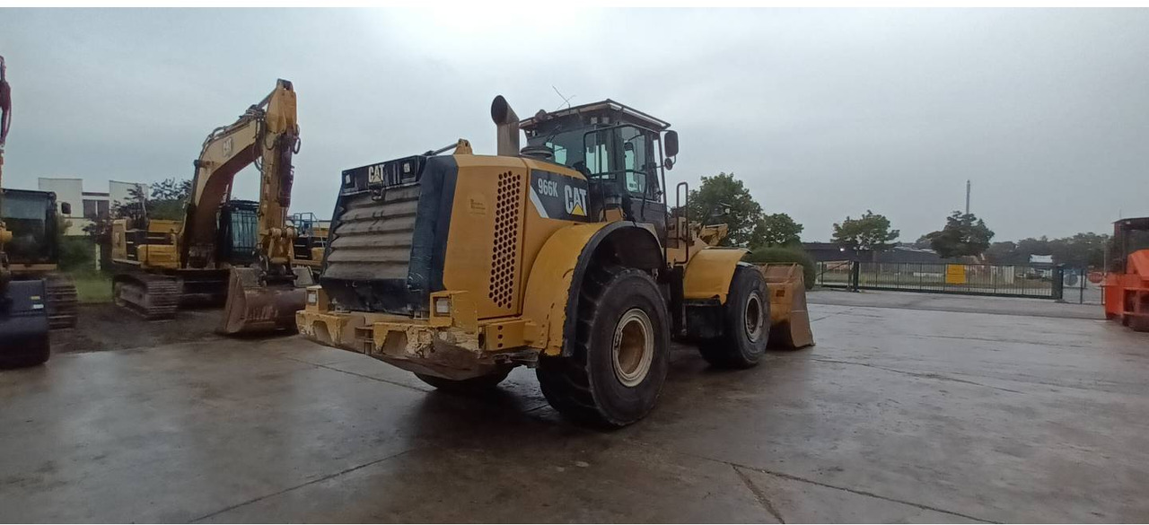 CAT 966K - Chargeuse sur pneus: photos 3 CAT 966K - Chargeuse sur pneus: photos 3