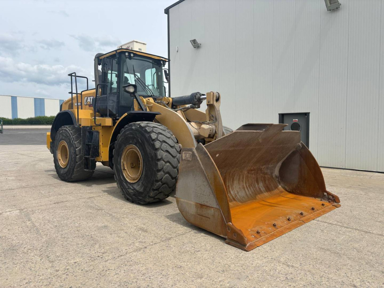 CAT 966M XE - Chargeuse sur pneus: photos 1 CAT 966M XE - Chargeuse sur pneus: photos 1