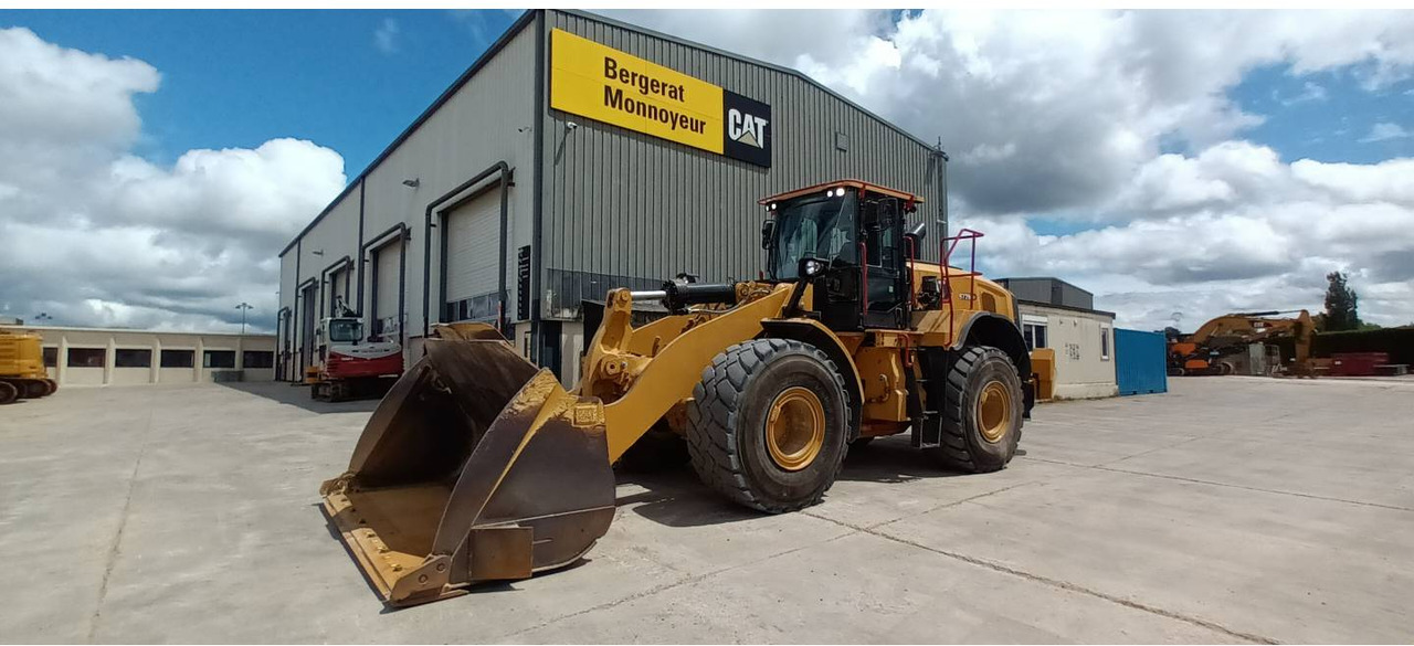 CAT 972M XE - Chargeuse sur pneus: photos 1 CAT 972M XE - Chargeuse sur pneus: photos 1