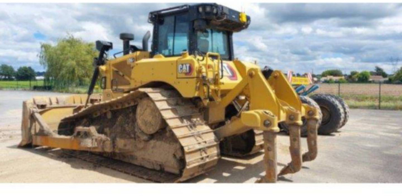 CAT D6 XE - Bulldozer: photos 4 CAT D6 XE - Bulldozer: photos 4