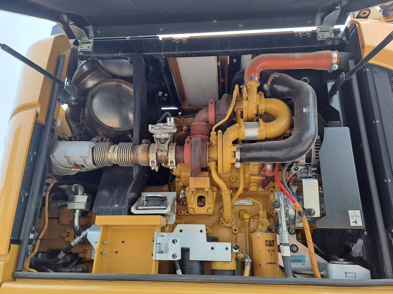 Pelle sur pneus CAT M315F IVC: photos 17