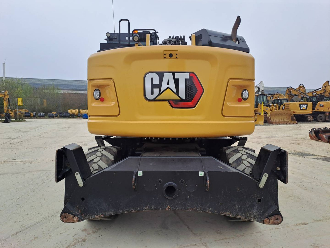 Pelle sur pneus CAT M315F IVC: photos 7