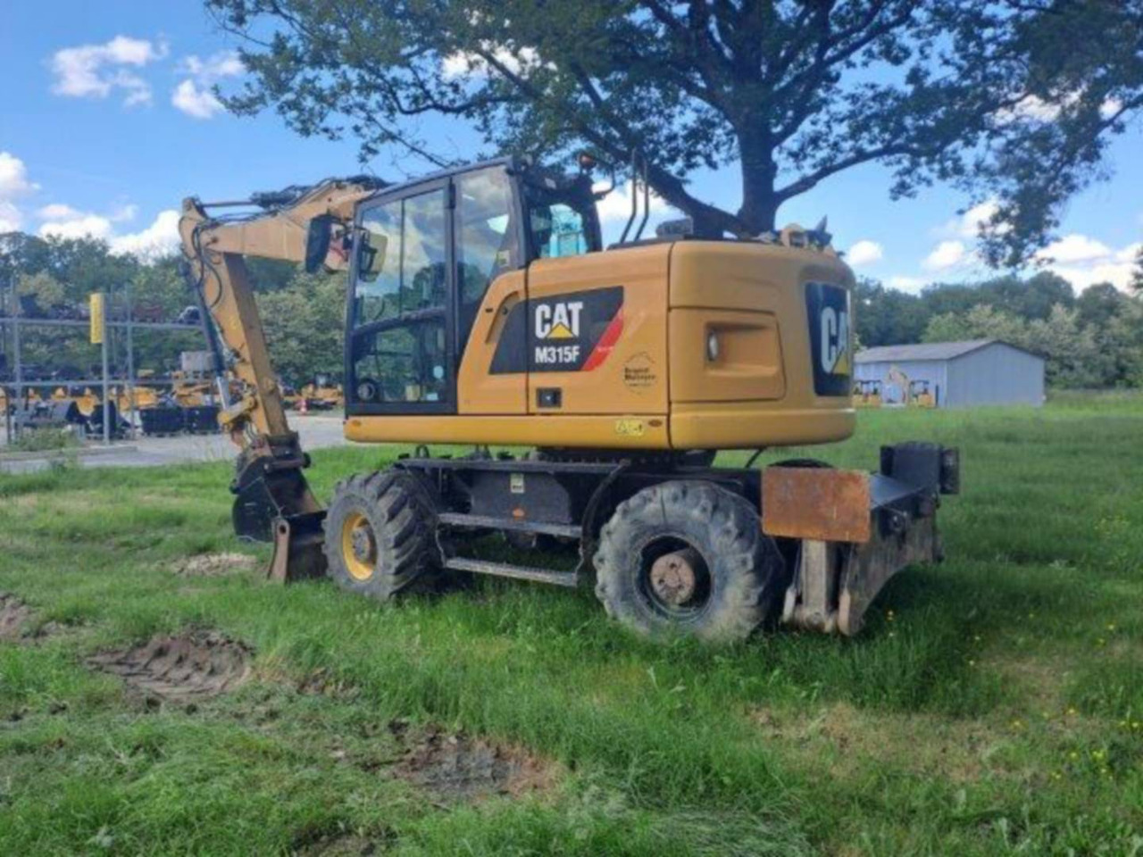 CAT M315F IVC - Pelle sur pneus: photos 4 CAT M315F IVC - Pelle sur pneus: photos 4