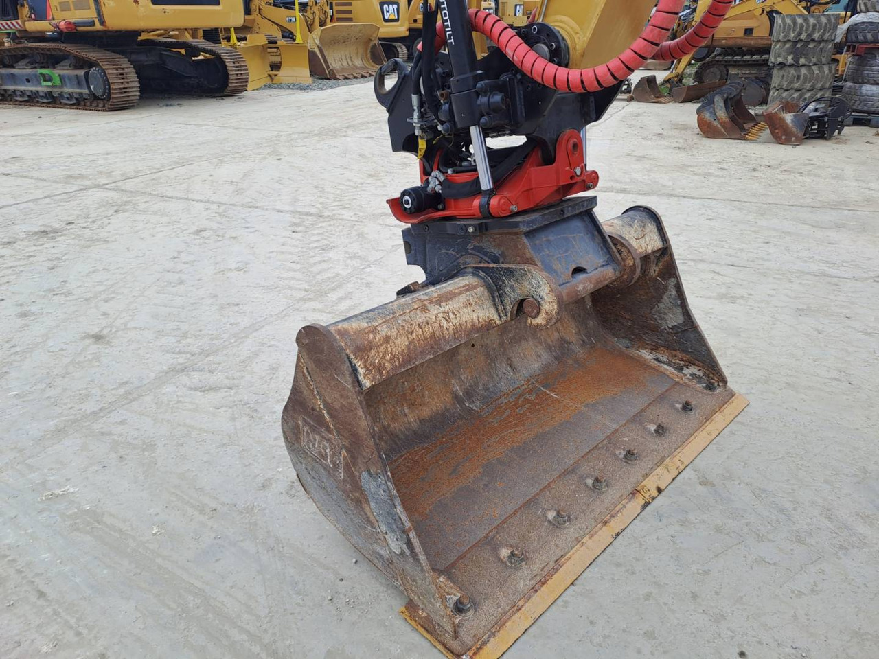 Pelle sur pneus CAT M315F IVC: photos 20