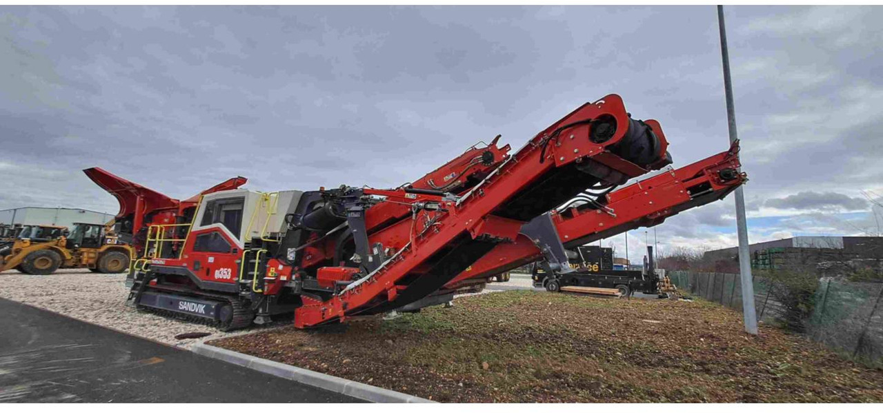 SANDVIK MINING & CONSTRUCTION QI353 - Concasseur: photos 4 SANDVIK MINING & CONSTRUCTION QI353 - Concasseur: photos 4