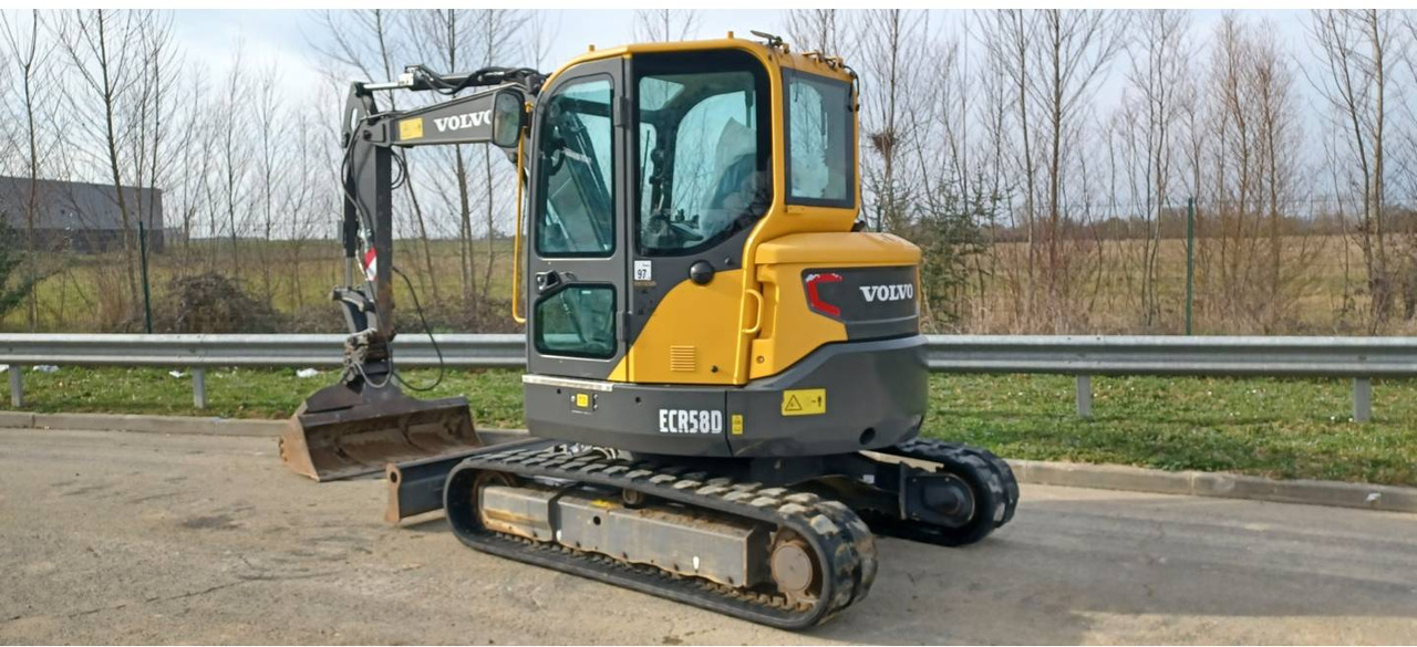 VOLVO CONSTRUCTION EQUIPMENT ECR58D - Pelle sur chenille: photos 4 VOLVO CONSTRUCTION EQUIPMENT ECR58D - Pelle sur chenille: photos 4