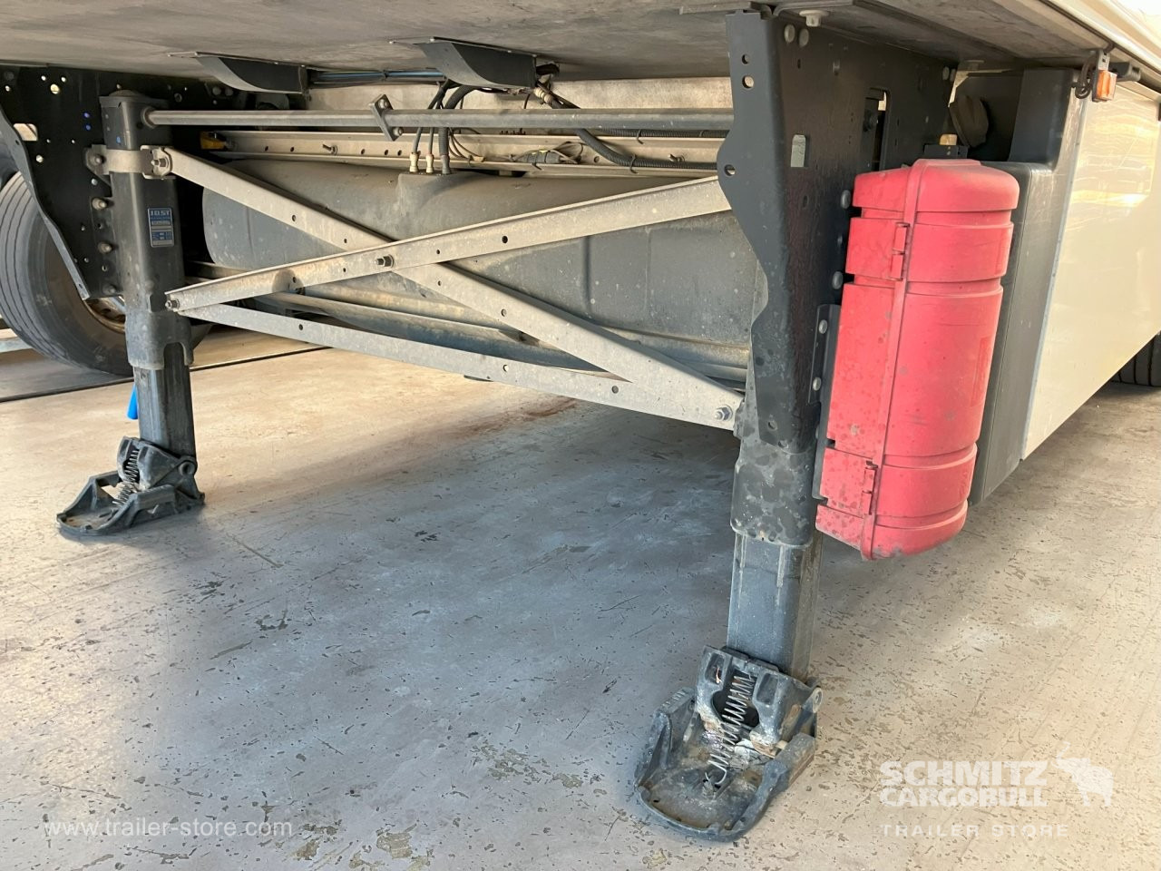 SCHMITZ Semiremolque Frigo Standard Double deck - Semi-remorque isothermique: photos 4 SCHMITZ Semiremolque Frigo Standard Double deck - Semi-remorque isothermique: photos 4