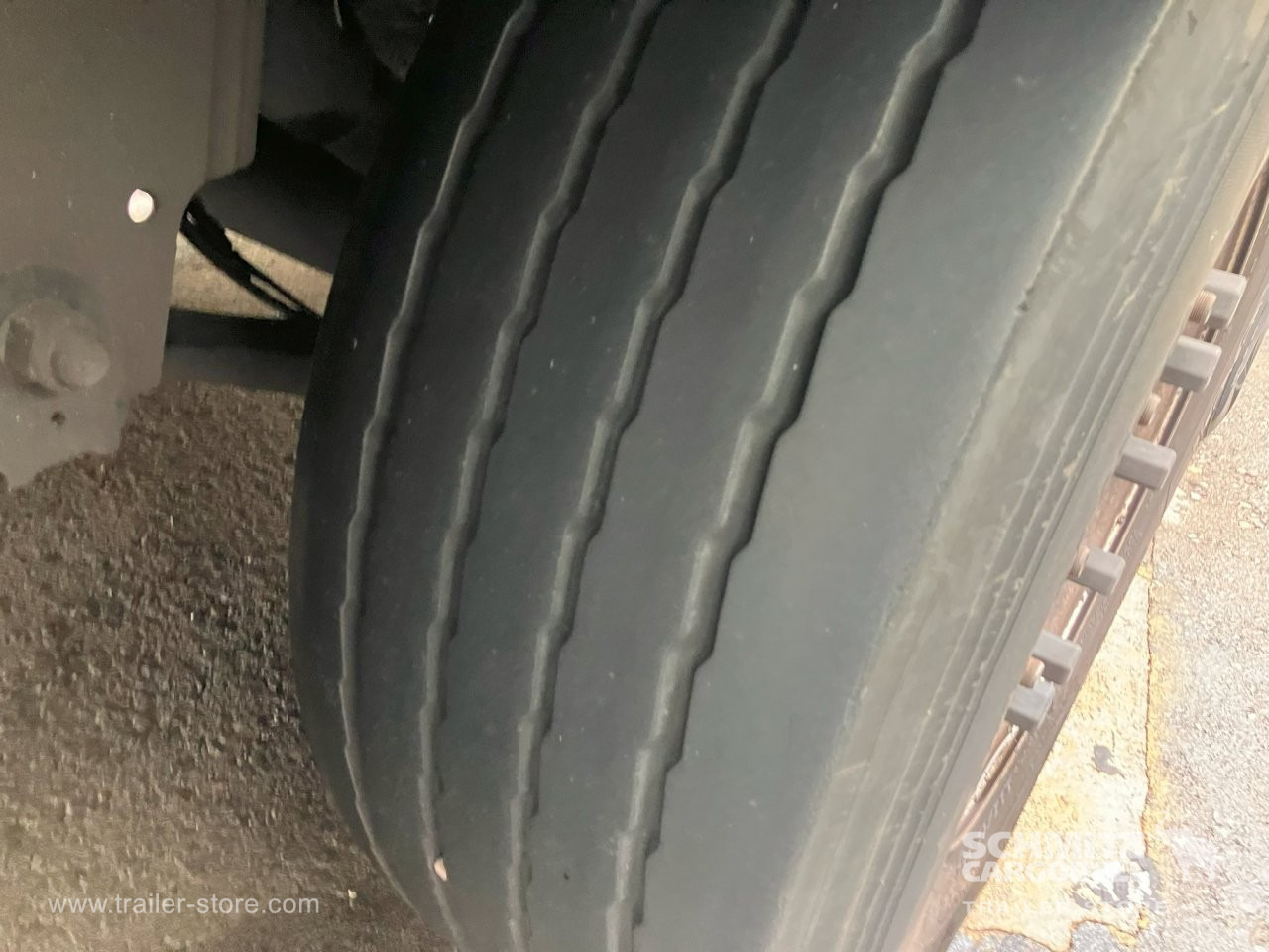 SCHMITZ Semiremolque Frigo Standard - Semi-remorque isothermique: photos 5 SCHMITZ Semiremolque Frigo Standard - Semi-remorque isothermique: photos 5