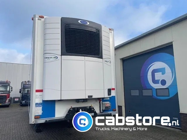 Kögel SVT 24-4 Koeloplegger Frigo trailer - Kuhlauflieger - Year 2018 - Doppelstock - Liftaxle- HOURS 4373 !! - CARRIER Vector 1950 - Good condition ! - Semi-remorque frigorifique: photos 5 Kögel SVT 24-4 Koeloplegger Frigo trailer - Kuhlauflieger - Year 2018 - Doppelstock - Liftaxle- HOURS 4373 !! - CARRIER Vector 1950 - Good condition ! - Semi-remorque frigorifique: photos 5