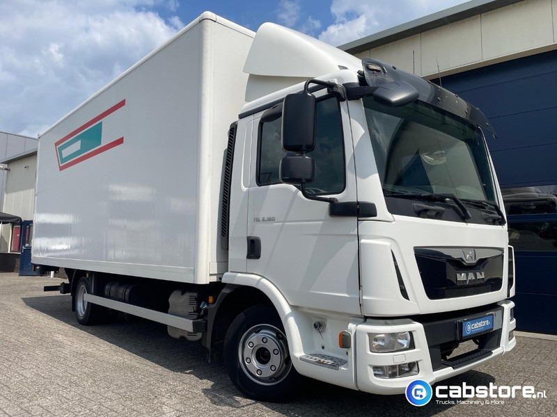 MAN TGL 8.180 4X2 BL Euro 6 - Bakwagen - Bouwjaar 2014 - Laadklep - 3 zitplaatsen - Km 432.134 - Camion fourgon: photos 1 MAN TGL 8.180 4X2 BL Euro 6 - Bakwagen - Bouwjaar 2014 - Laadklep - 3 zitplaatsen - Km 432.134 - Camion fourgon: photos 1