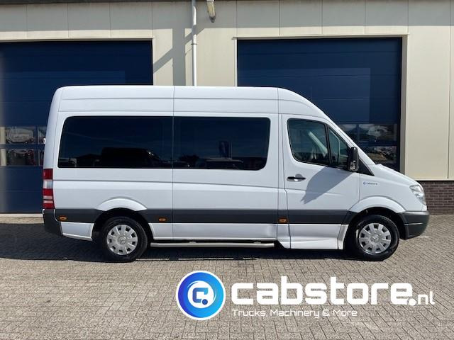 Mercedes-Benz SPRINTER 211 CDI - L2/H2- Automatische versnellingsbak - 9 Persoons - Bouwjaar 2009 - APK tot 17-01-2026 ! - Side bars - Privacy glas - Airco - Minibus, Transport de personnes: photos 5 Mercedes-Benz SPRINTER 211 CDI - L2/H2- Automatische versnellingsbak - 9 Persoons - Bouwjaar 2009 - APK tot 17-01-2026 ! - Side bars - Privacy glas - Airco - Minibus, Transport de personnes: photos 5