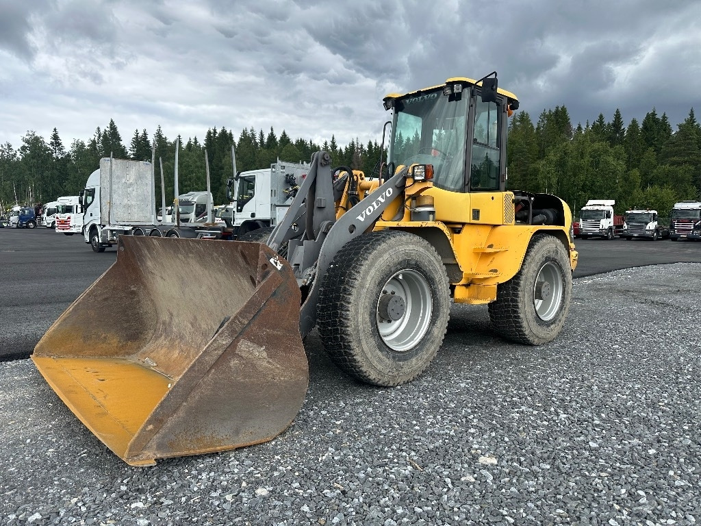 Volvo L45B 4X4 /245 - Autre matériel: photos 1 Volvo L45B 4X4 /245 - Autre matériel: photos 1