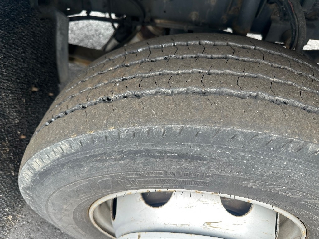 DAF 55.180 henkilönostin - Camion grue: photos 5 DAF 55.180 henkilönostin - Camion grue: photos 5