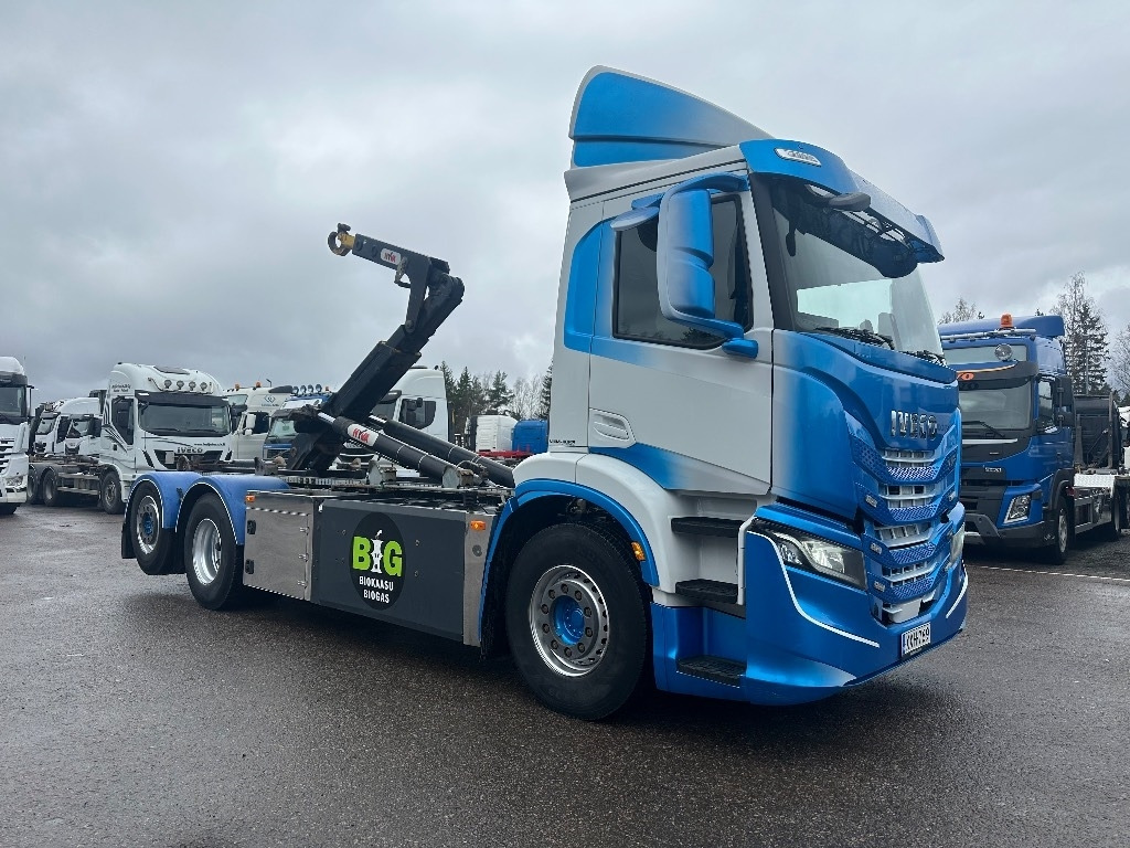 Iveco AD 260S40 Y/FS CNG - Camion ampliroll: photos 3 Iveco AD 260S40 Y/FS CNG - Camion ampliroll: photos 3