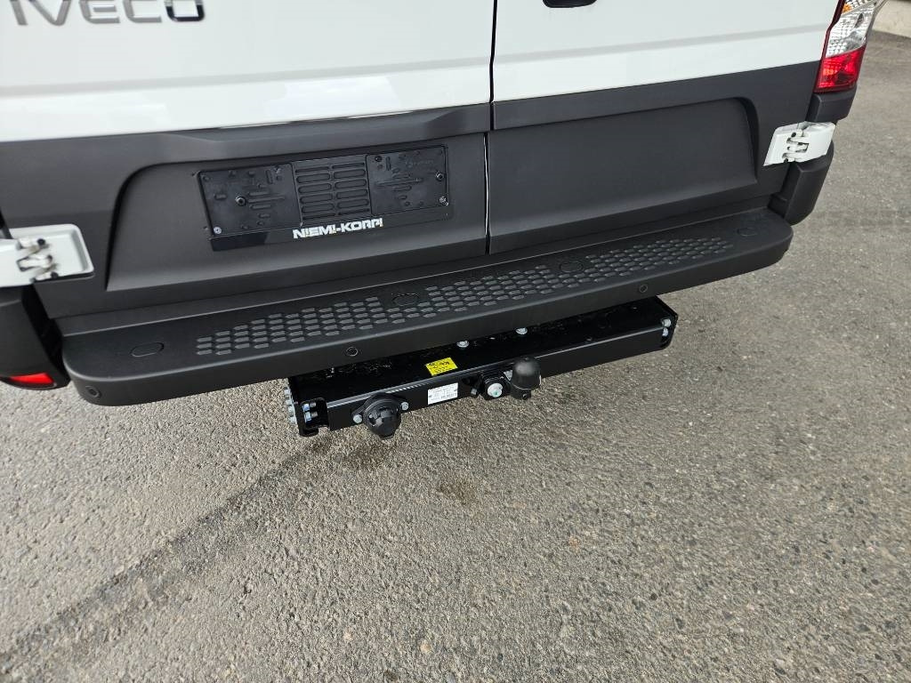 Iveco Daily 35S16A8 - Fourgon utilitaire: photos 5 Iveco Daily 35S16A8 - Fourgon utilitaire: photos 5