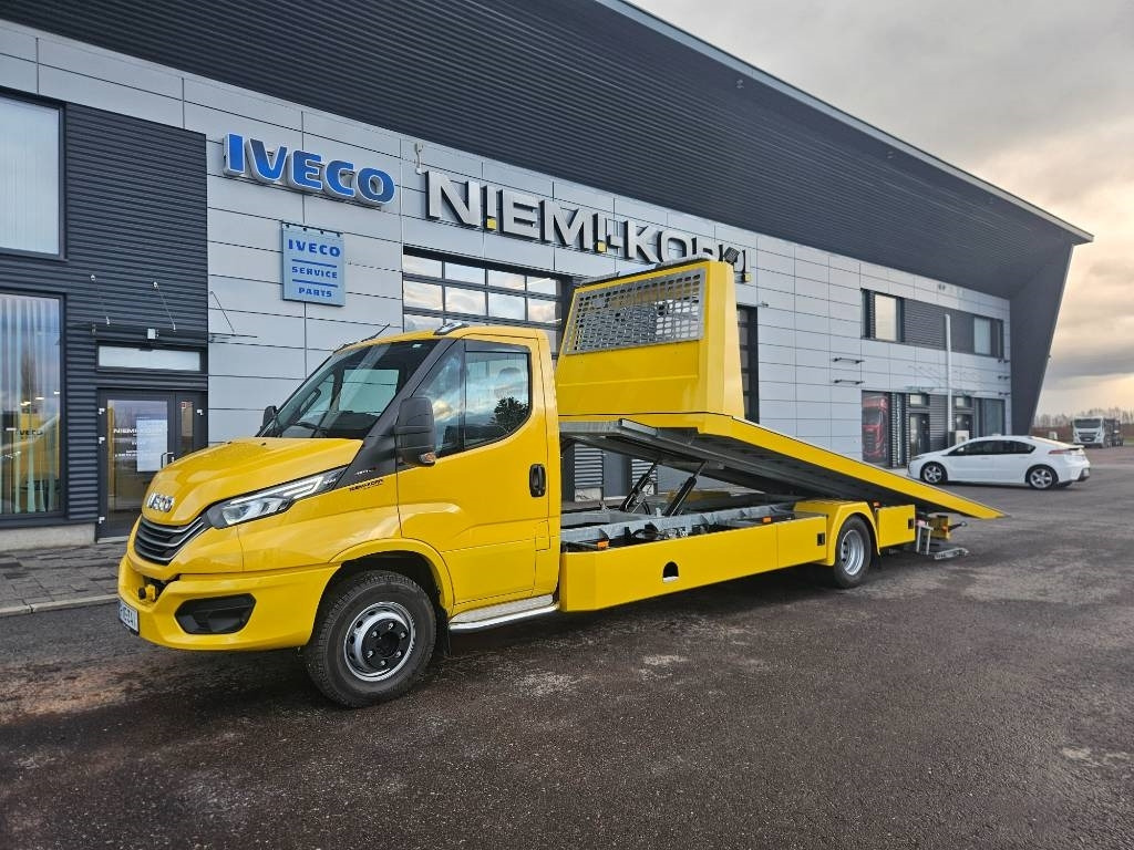 Iveco Daily 72C18/P - Remorqueuse: photos 2 Iveco Daily 72C18/P - Remorqueuse: photos 2