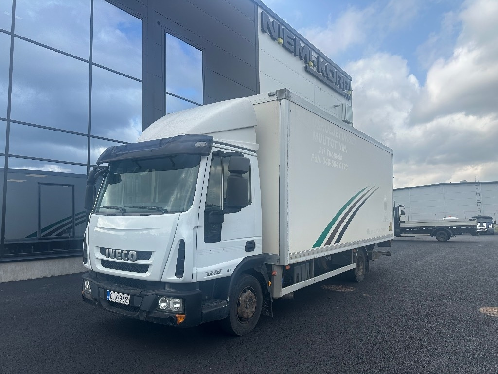 Iveco Eurocargo 100 E22 - Camion fourgon: photos 1 Iveco Eurocargo 100 E22 - Camion fourgon: photos 1