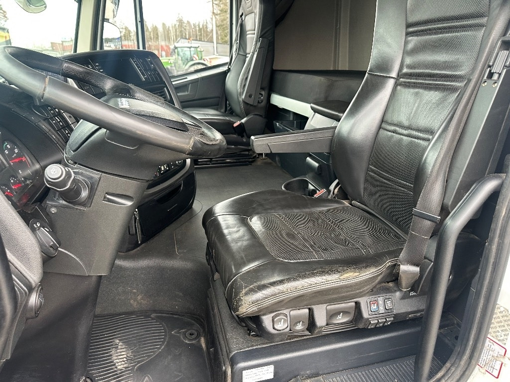 Crédit-bail Iveco X-WAY AS340x57 8x4  Iveco X-WAY AS340x57 8x4: photos 13