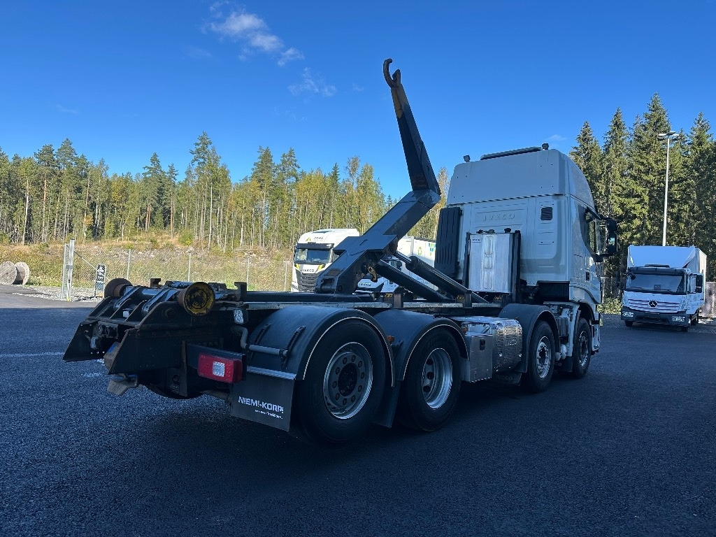 Iveco X-Way AS35S560 8x2 - Camion ampliroll: photos 4 Iveco X-Way AS35S560 8x2 - Camion ampliroll: photos 4