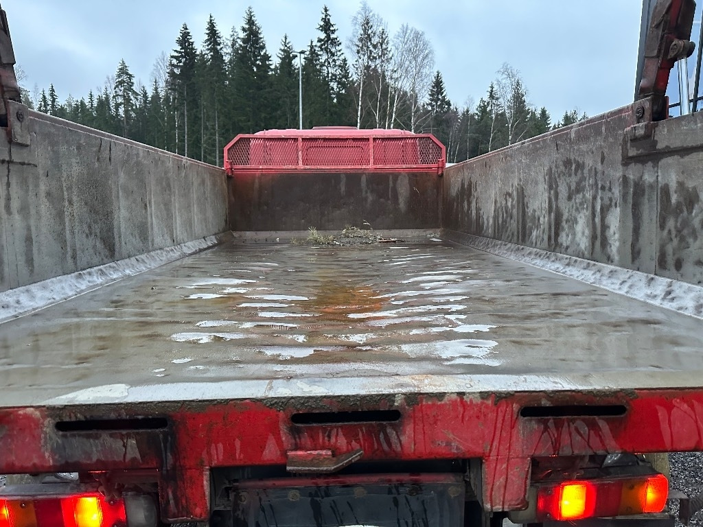 Scania P 124 6x2 - Camion benne: photos 5 Scania P 124 6x2 - Camion benne: photos 5