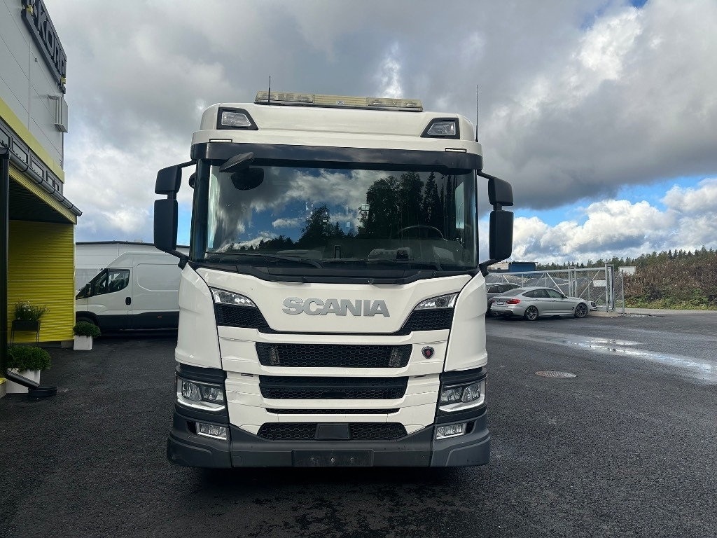 Scania P 370 6x2*4 - Camion ampliroll: photos 2 Scania P 370 6x2*4 - Camion ampliroll: photos 2