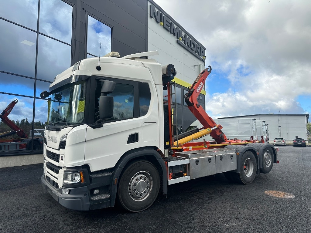 Scania P 370 6x2*4 - Camion ampliroll: photos 1 Scania P 370 6x2*4 - Camion ampliroll: photos 1