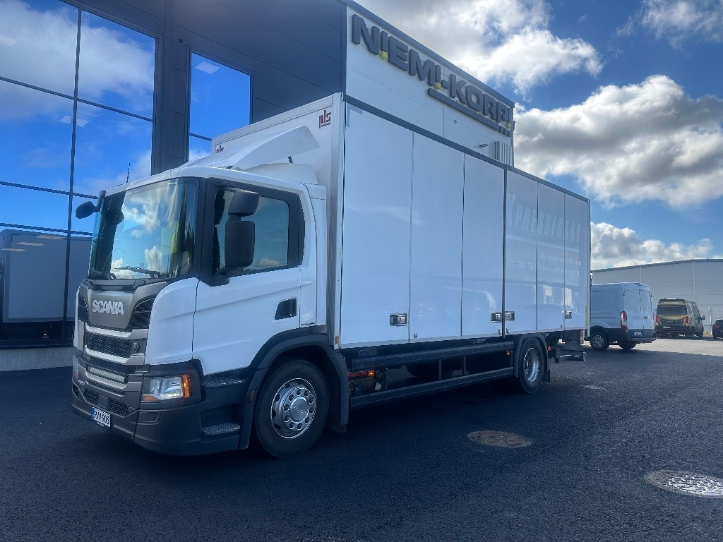 Scania P250 - Camion fourgon: photos 1 Scania P250 - Camion fourgon: photos 1
