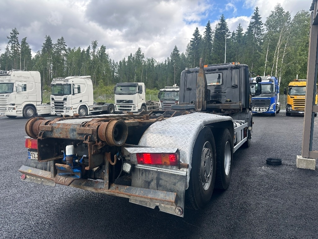 Scania P420 6x2*4 - Camion ampliroll: photos 3 Scania P420 6x2*4 - Camion ampliroll: photos 3