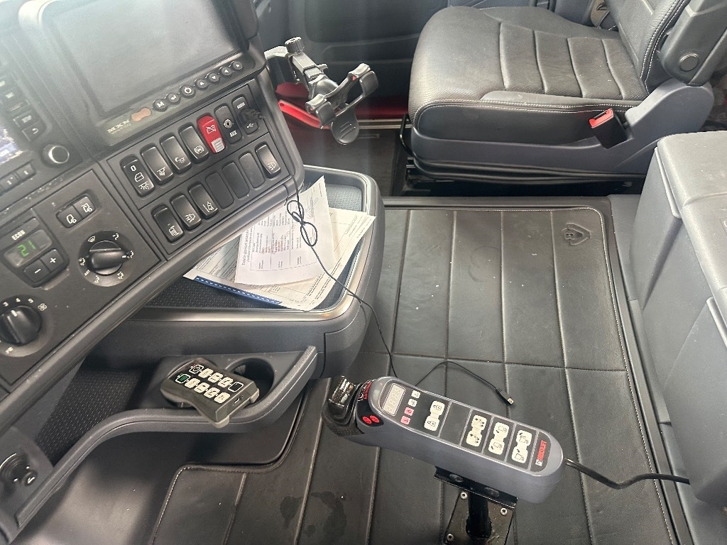 Camion ampliroll Scania R580 6x2*4: photos 17