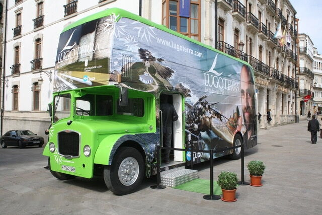 British Bus Bristol Lodekka FLF promotional exhibition unit - Bus à impériale: photos 1 British Bus Bristol Lodekka FLF promotional exhibition unit - Bus à impériale: photos 1