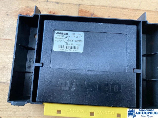 MAN 81.25811-7031 ECU ECAS - Bloc de gestion pour Camion: photos 1 MAN 81.25811-7031 ECU ECAS - Bloc de gestion pour Camion: photos 1